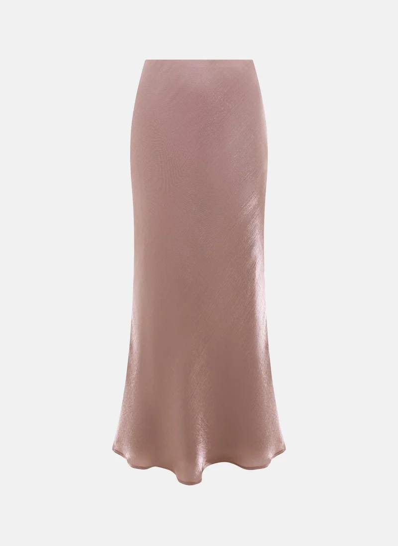 ليتشي تنورة ماكسي واسعة من القماش اللامع